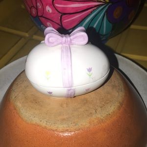 Vintage LEFTON Ceramic EASTER EGG Ribbon Trinket Box with floral print